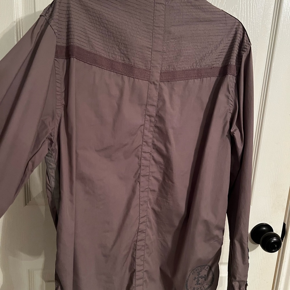 Roar Large Button Down - Picture 3 of 6